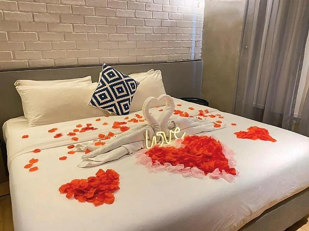 Atelier Hotel Johor Bahru 3*,